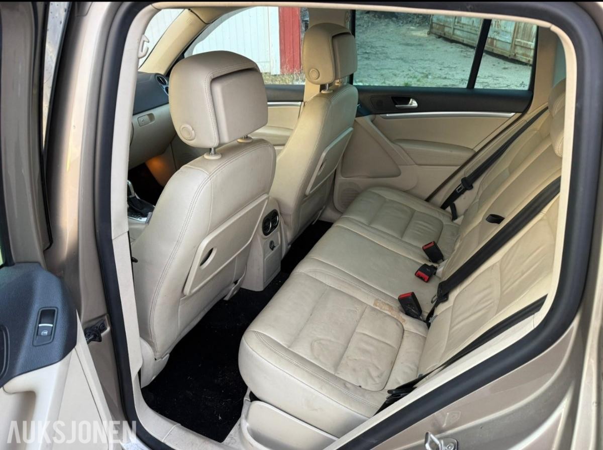 2012 Volkswagen Tiguan 2.0 diesel 140hk 4MOTION highline automat cruisekontroll soltak