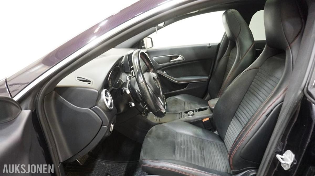 2014 Mercedes-Benz CLA Coupe 180 AMG PANO RYGGEKAMERA