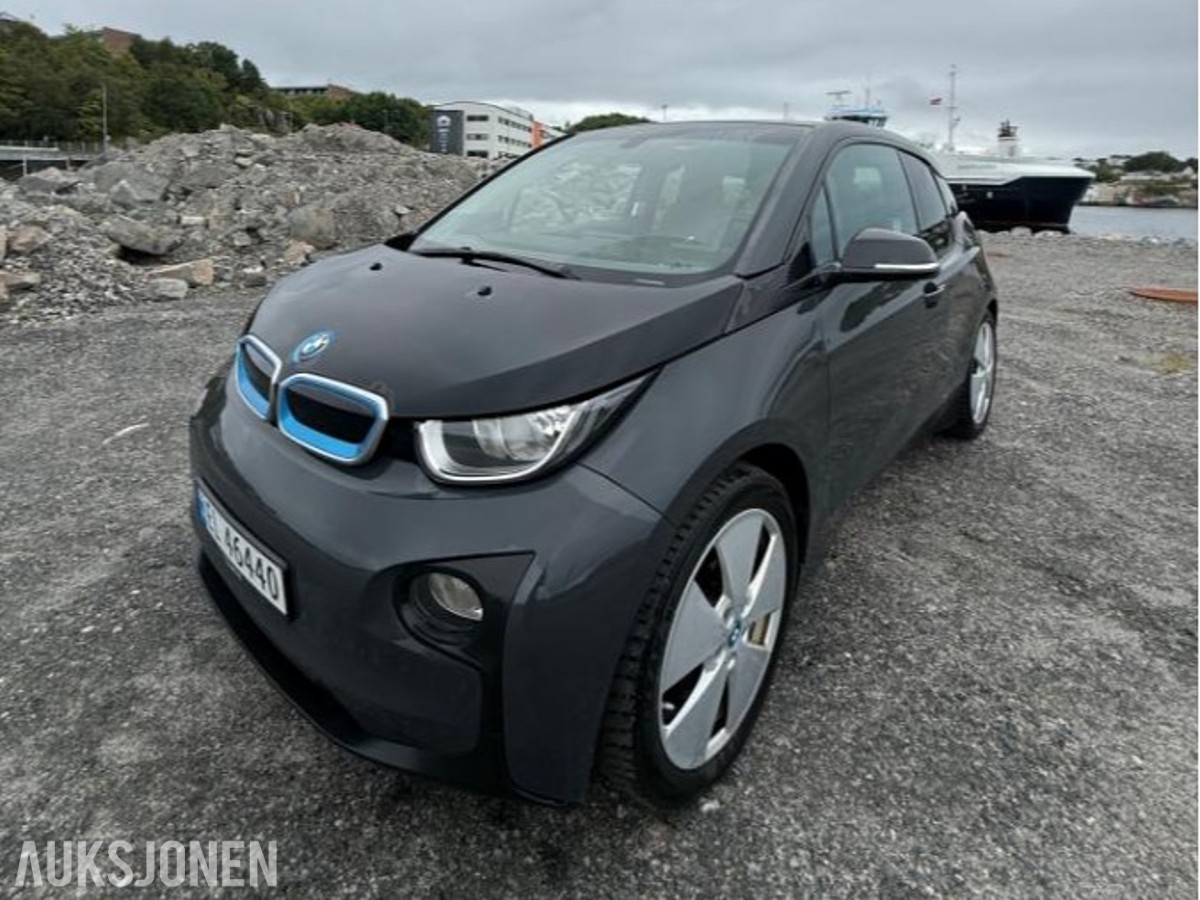2014 BMW i3 60Ah 2 sett hjul ny EU