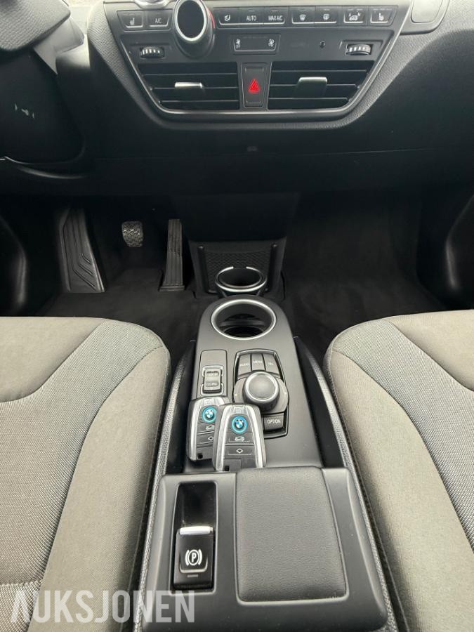 2014 BMW i3 60Ah 2 sett hjul ny EU