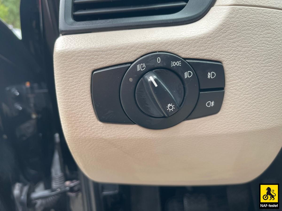 2010 BMW X1 XDRIVE18D 136 HK AUT NAVI SKINN X-LINE