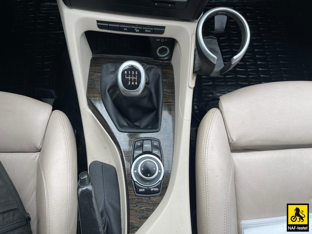 2010 BMW X1 XDRIVE18D 136 HK AUT NAVI SKINN X-LINE