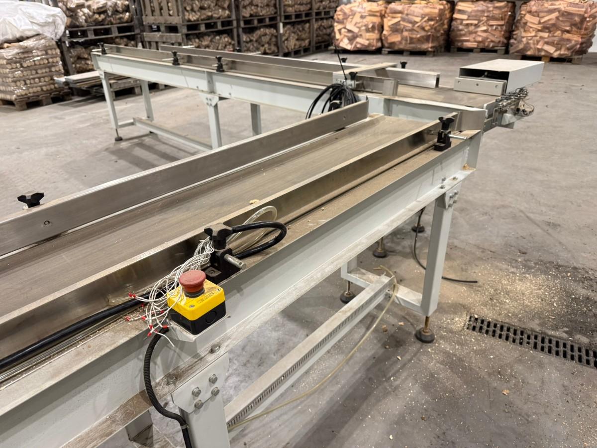 2023 Komplett industrielt krympepakkeanlegg / transportbånd / rullebane / 16 pakker plast