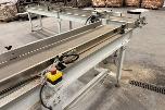 2023 Komplett industrielt krympepakkeanlegg / transportbånd / rullebane / 16 pakker plast
