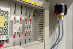 2023 Komplett industrielt krympepakkeanlegg / transportbånd / rullebane / 16 pakker plast