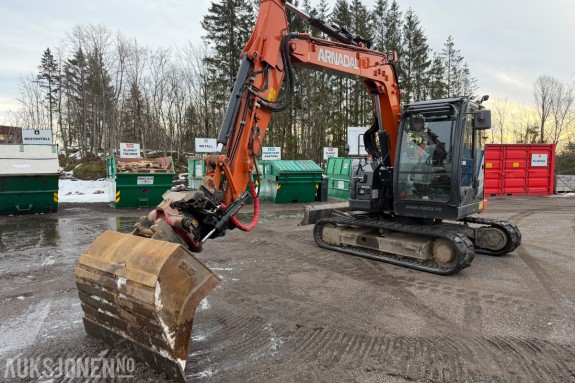 2021 Hitachi X85US-6 Beltegraver - Rototilt R3 - S50 - Smalskuff - VA Skuff - Pusseskuff - 3694 timer