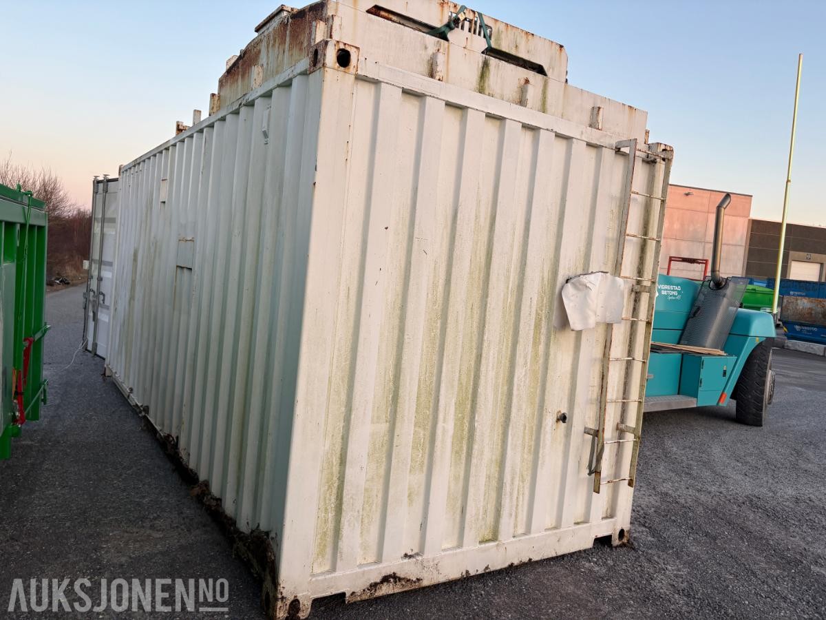 Blandeverk / Gyseanlegg m/ 2 stk. 20’ containere, silo og utstyr