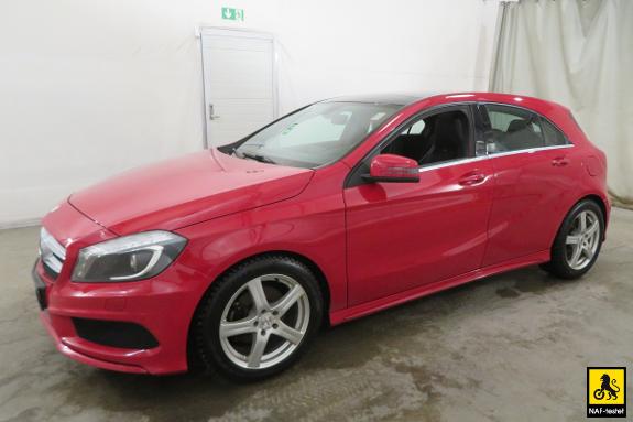 2013 Mercedes-Benz A 180 1.6 122 HK AMG LINE PANO KAMERA SPORTSUNDERSTELL