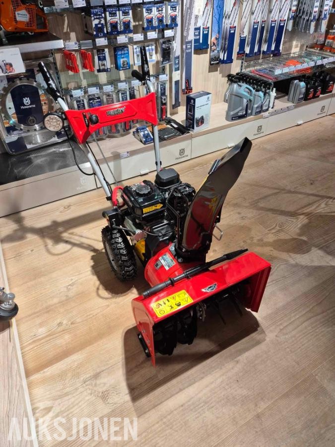 2025 Hecht 9555 SE snøfreser