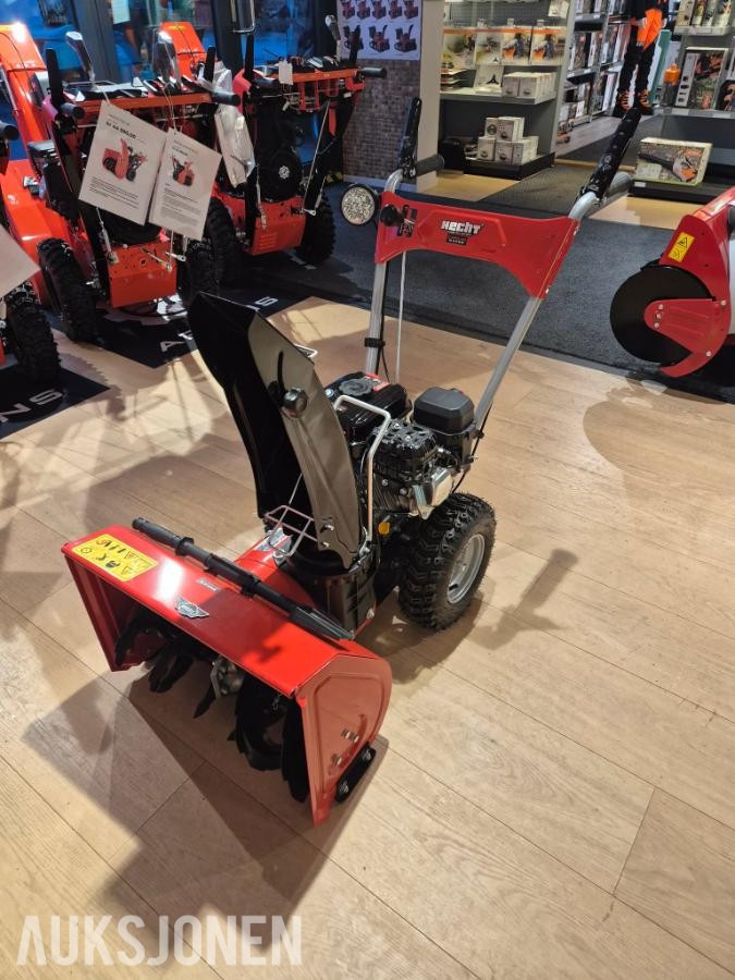 2025 Hecht 9555 SE snøfreser