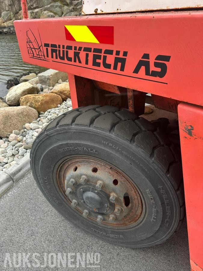 1980 Kalmar 120.60 Gaffeltruck med 2 sett gafler, løftehøyde 4900MM