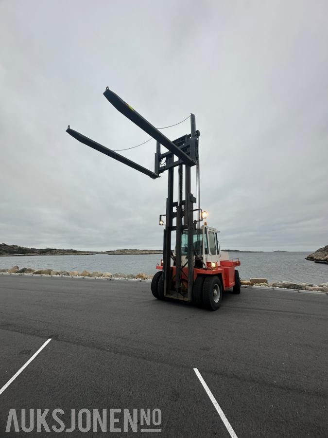 1980 Kalmar 120.60 Gaffeltruck med 2 sett gafler, løftehøyde 4900MM
