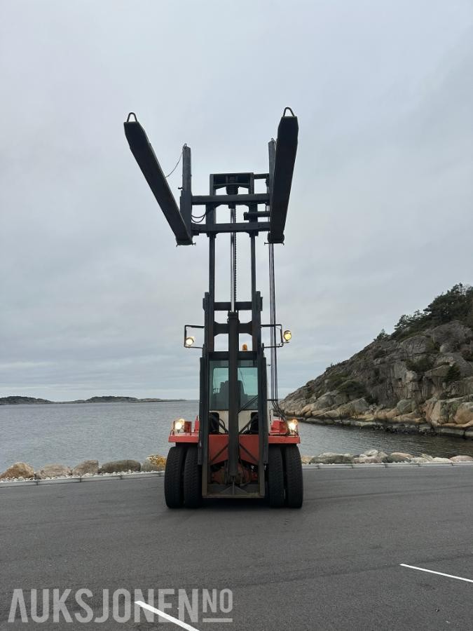 1980 Kalmar 120.60 Gaffeltruck med 2 sett gafler, løftehøyde 4900MM