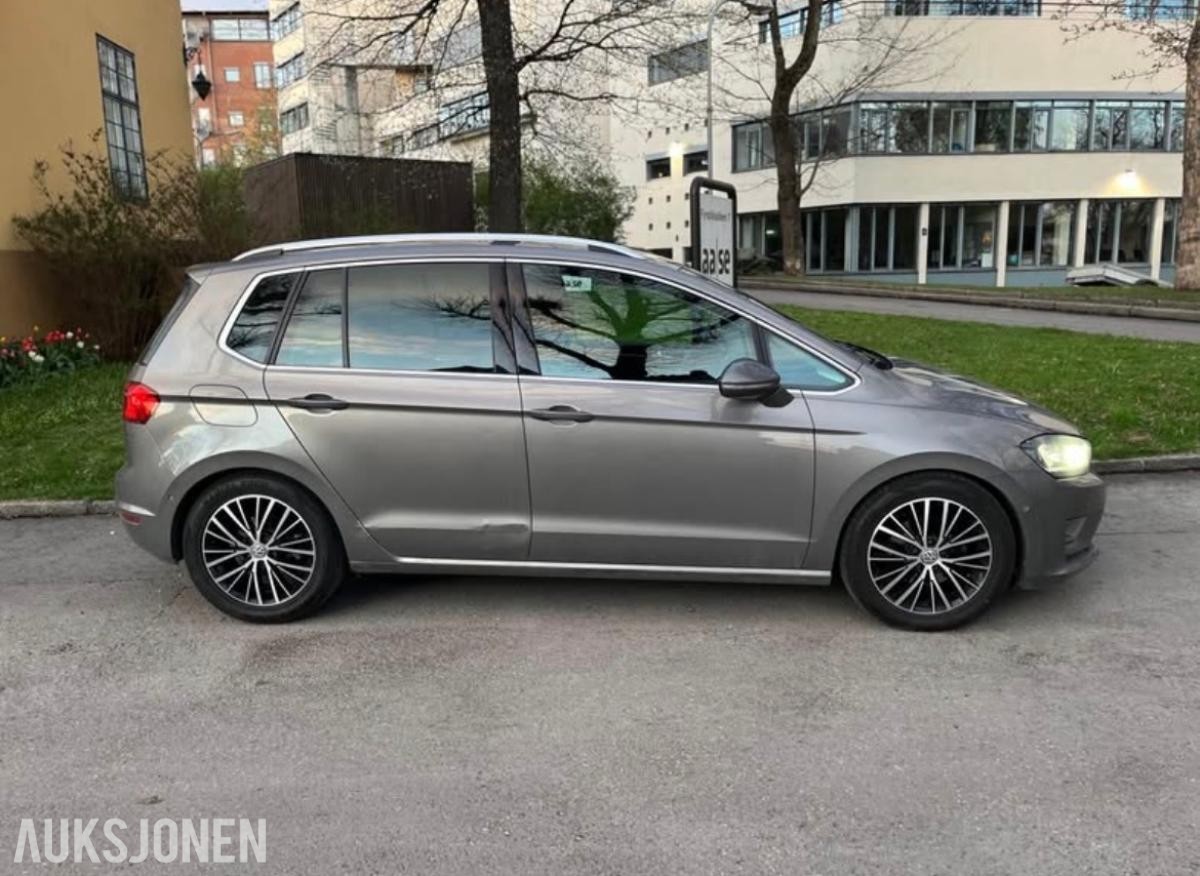 2015 Volkswagen Golf Sportsvan 2.0 Diesel, Automat, Cruisekontroll, Hengerfeste