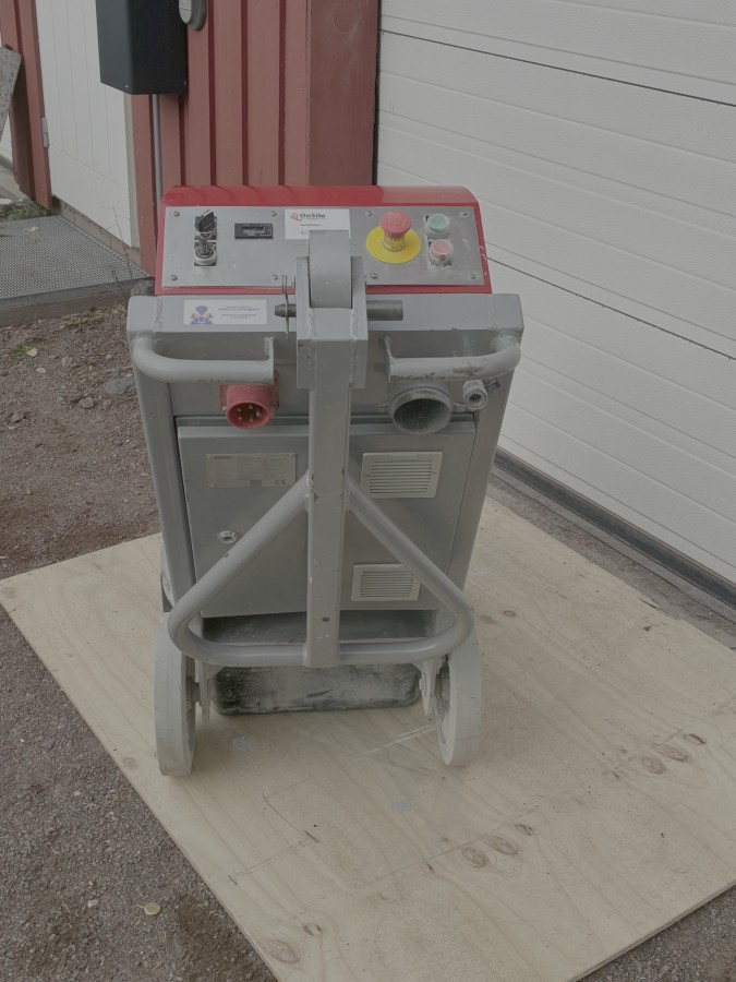 SCAN COMBIFLEX 650 – 400 VOLT 7,5 KW GULVSLIPEMASKIN