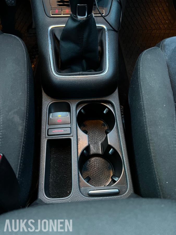 2014 Volkswagen Tiguan 2.0 diesel 110hk cruisekontroll hengerfeste kupevarmer