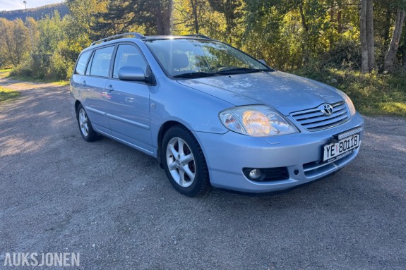 2006 Toyota Corolla D-4D 90 HK MANUELL HENGERFESTE DEFA S+V - UTEN MINSTEPRIS!