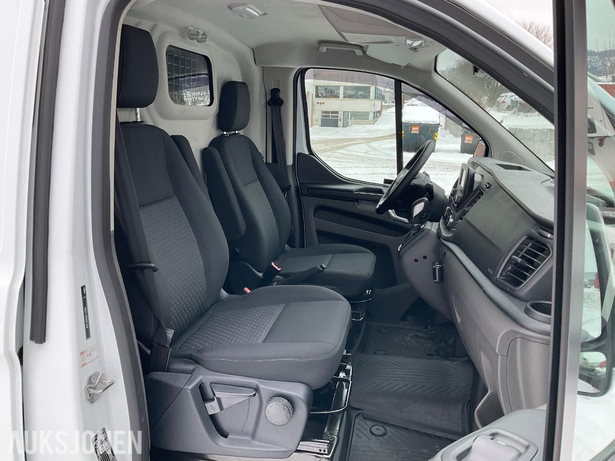 2023 Ford Transit Custom, 340 L1/2,0 TDCi 130hk/Automat/Webasto/DEFA/Lane assistent/ACC++, 20900km