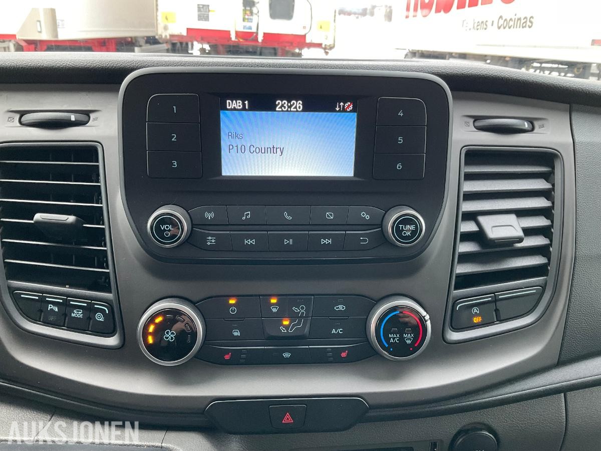 2023 Ford Transit Custom, 340 L1/2,0 TDCi 130hk/Automat/Webasto/DEFA/Lane assistent/ACC++, 20900km