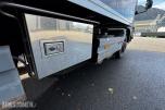 2008 Mercedes-Benz 818L - Skapbil med bakløft og fjernstyring av bakløft - 3 seter - EU godkjent