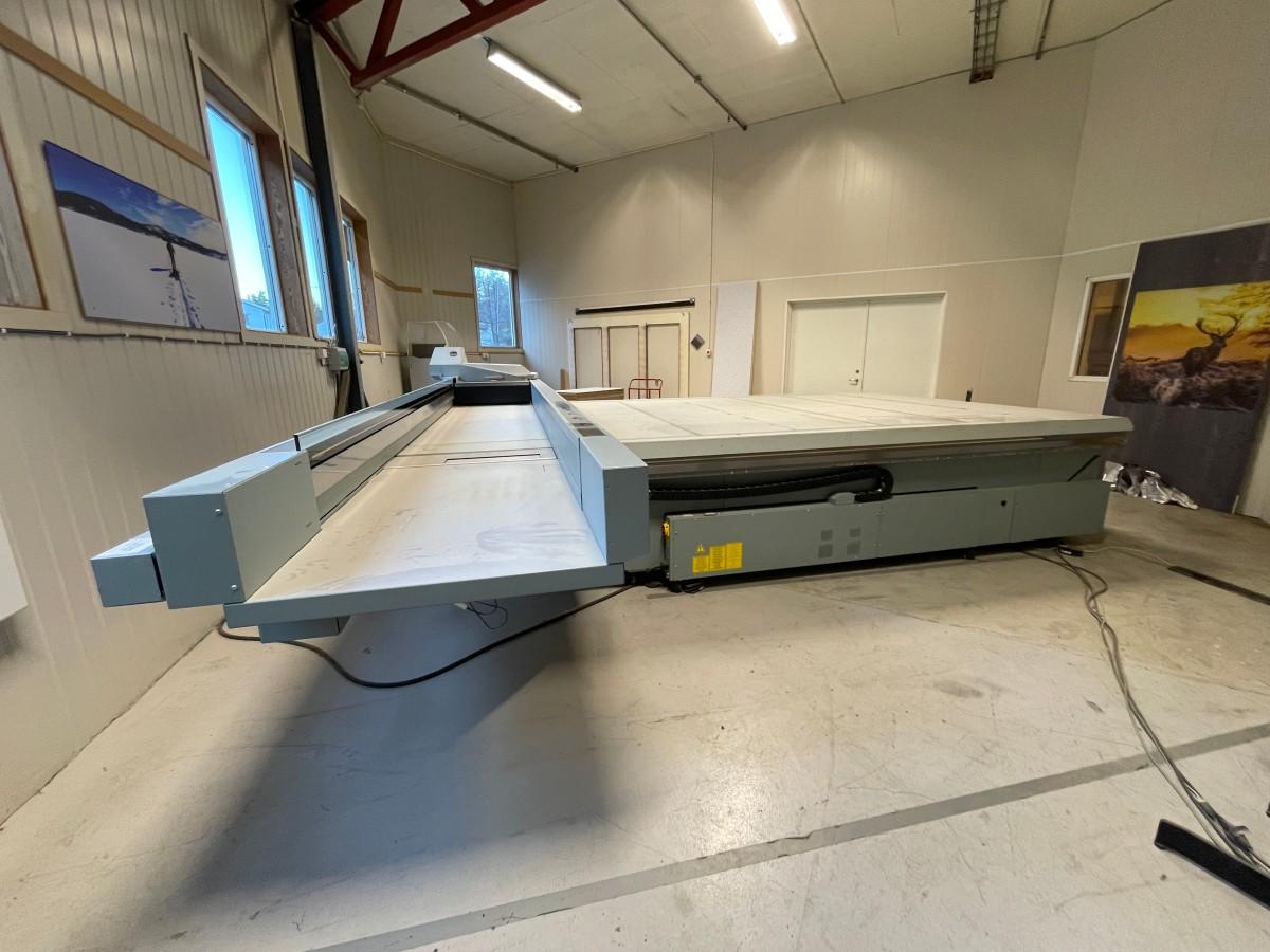 Arizona 6170 XTS /Onyx Thrive Printer med 42 printhoder