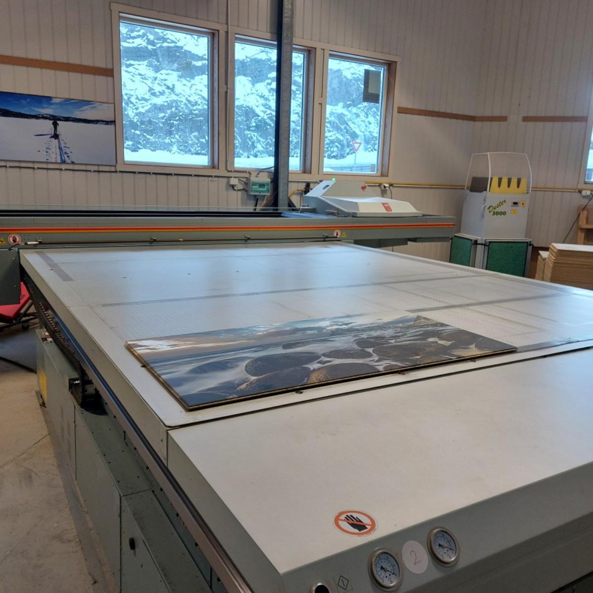 Arizona 6170 XTS /Onyx Thrive Printer med 42 printhoder