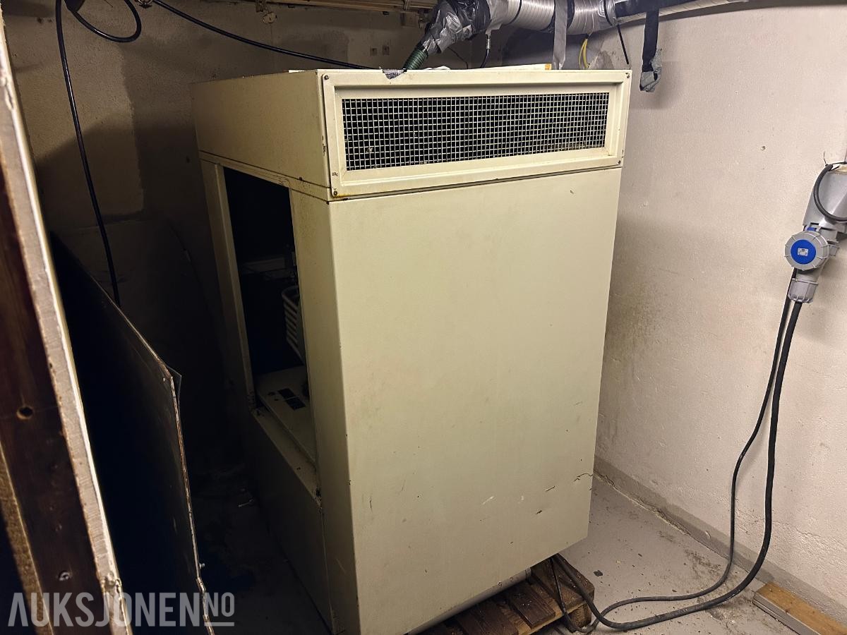 1985 Bauer V 15-H høytrykkskompressor