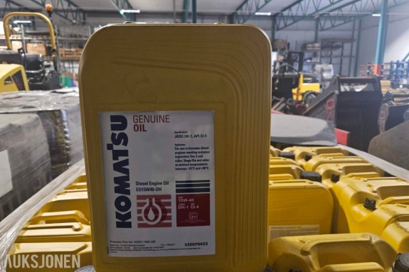 100 L Komatsu Genuine Diesel Engine Oil 15W-40 Original motorolje (20L kanne)