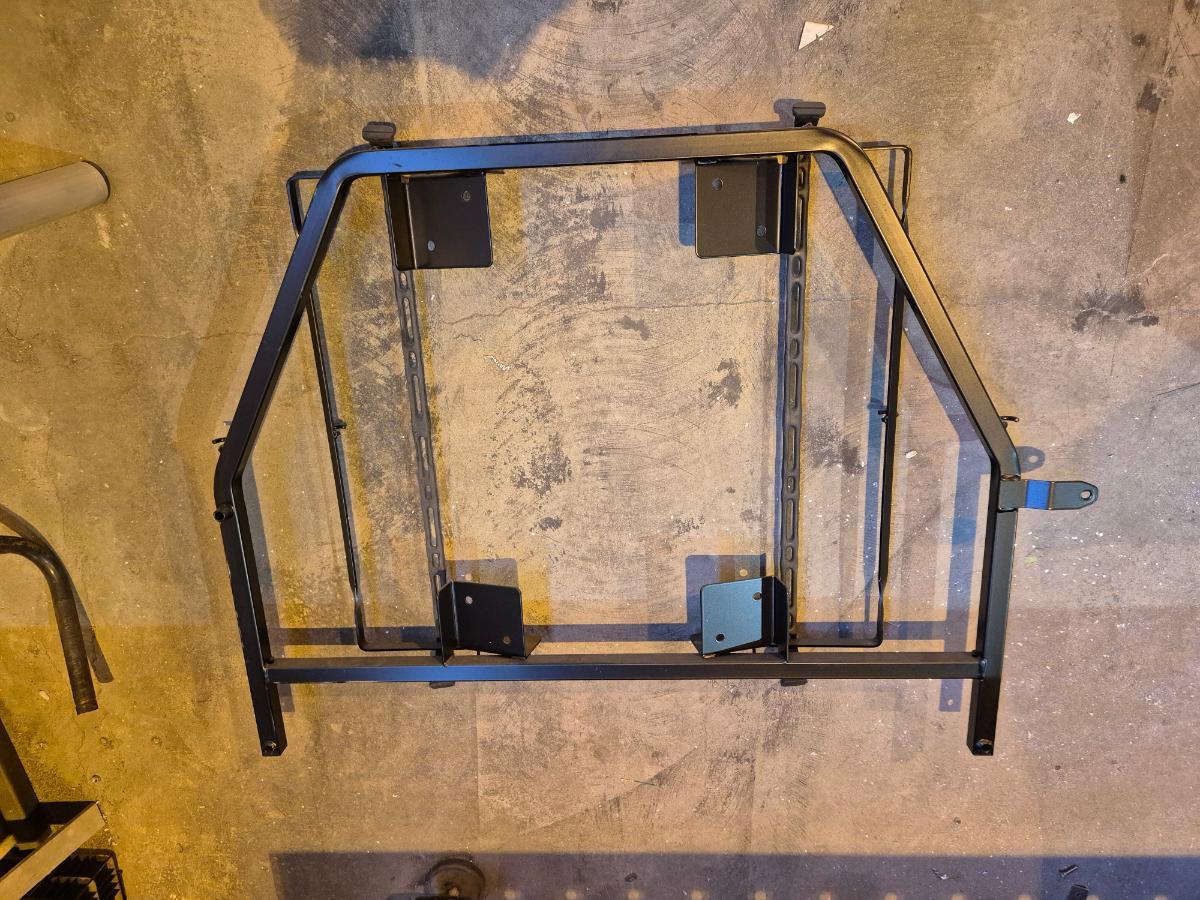 Volvo FH skjermtopp holder