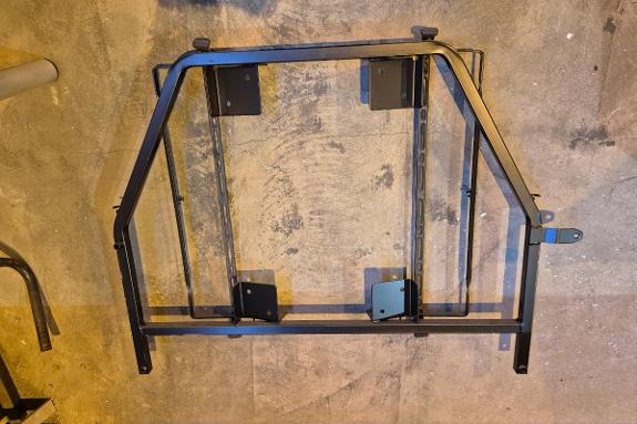 Volvo FH skjermtopp holder