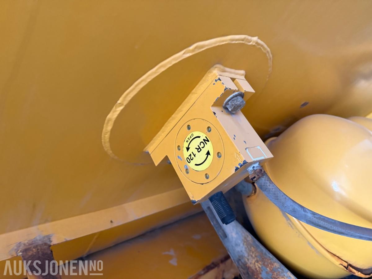 2012 Falköping C-7 LTFV Mixer Fastsandspreder på krokramme