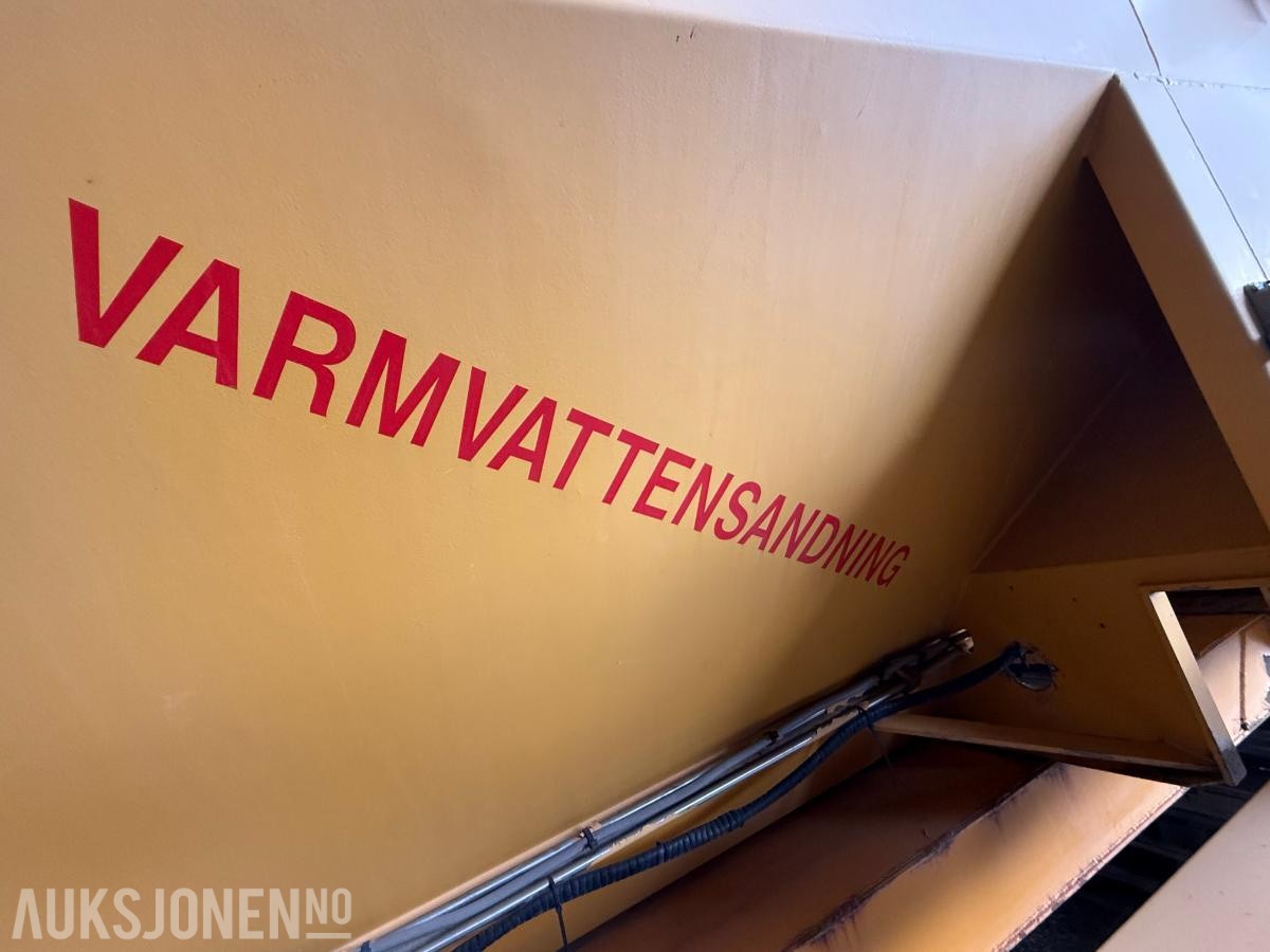 2012 Falköping C-7 LTFV Mixer Fastsandspreder på krokramme