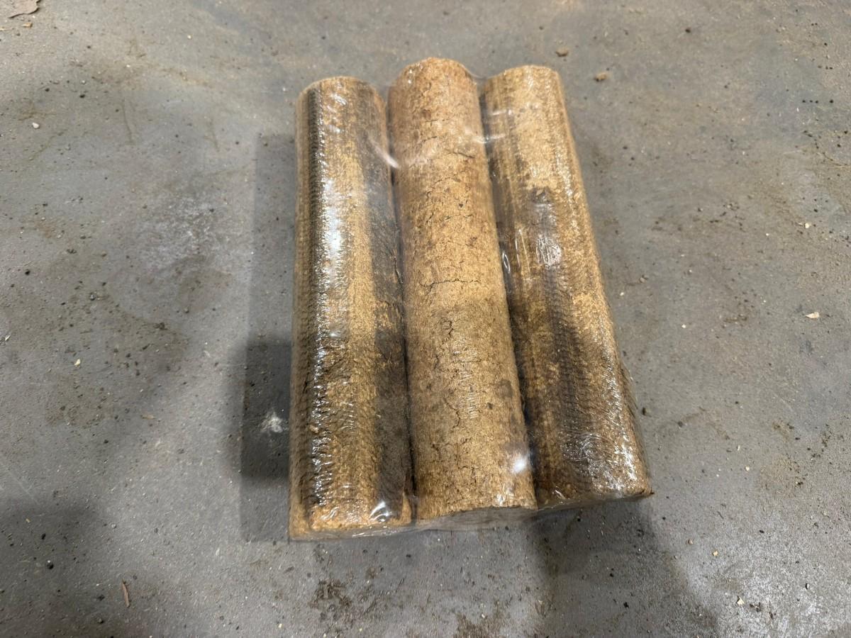 Parti med 50 paller fyringsbriketter – ca. 31,5 tonn