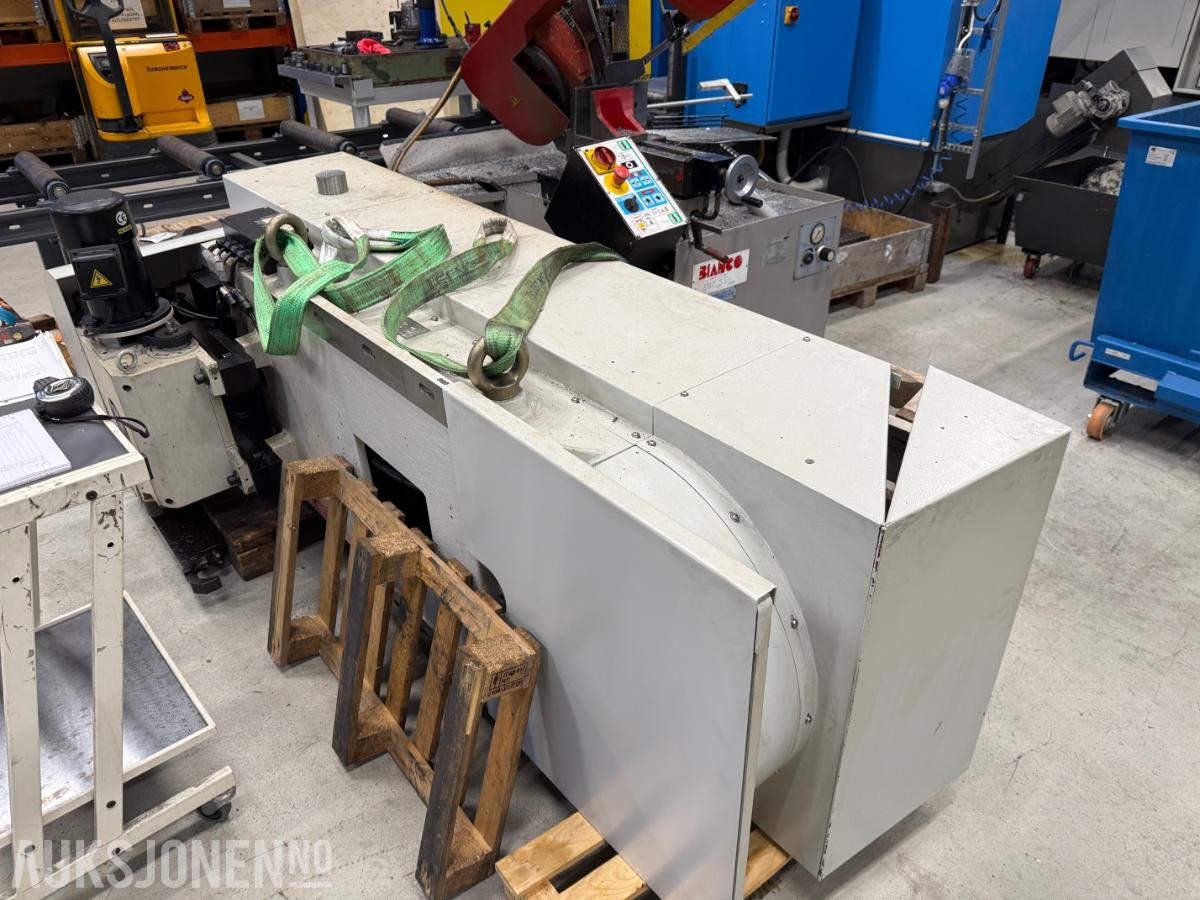 2014 Eumach 3Akse fresemaskin VMC 1100 400V