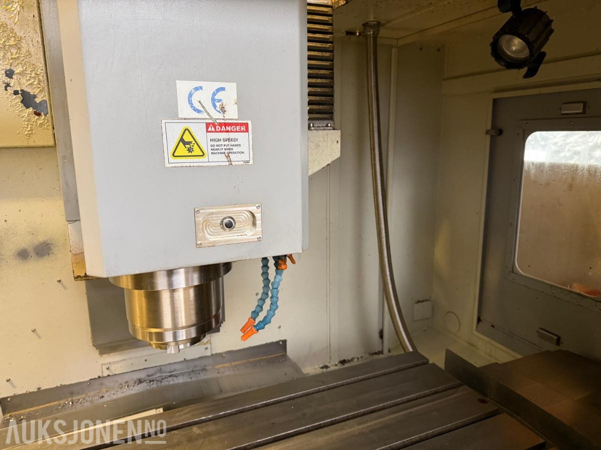 2014 Eumach 3Akse fresemaskin VMC 1100 400V