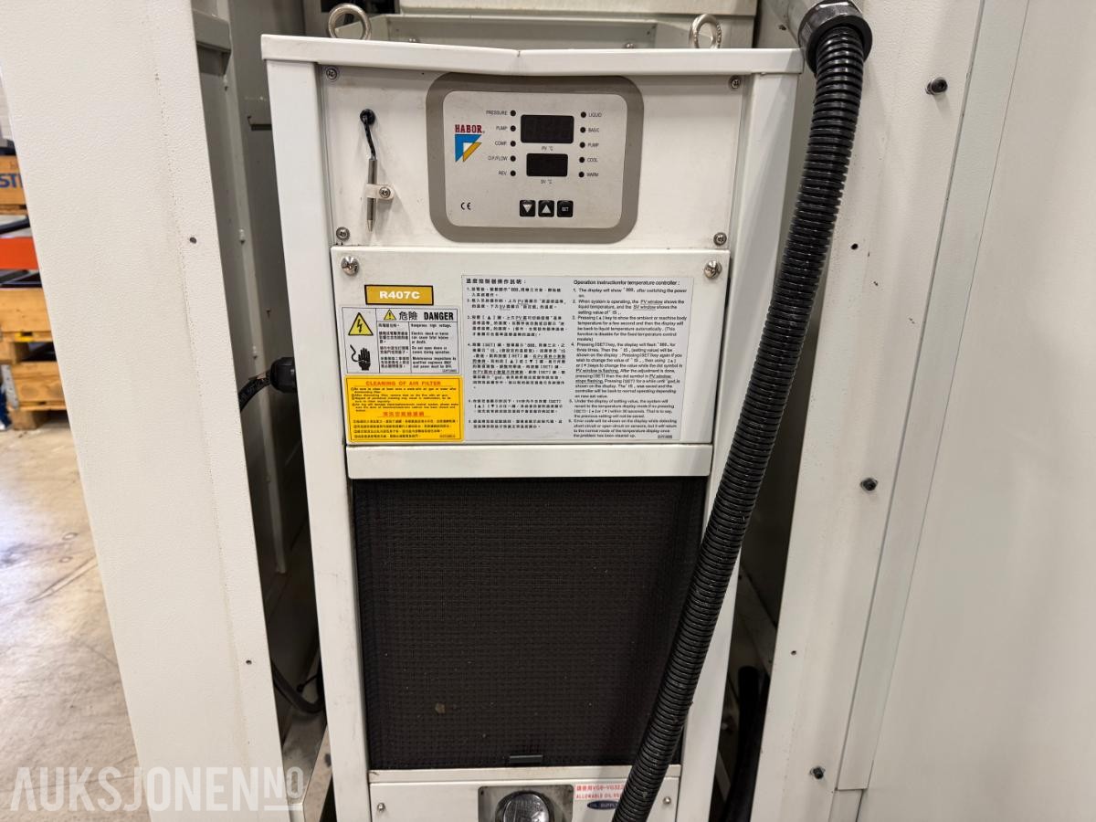 2014 Eumach 3Akse fresemaskin VMC 1100 400V