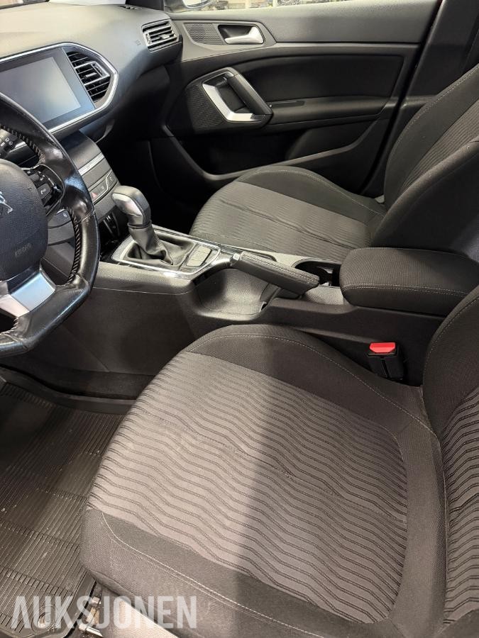 2015 Peugeot 308 1,2 VTI 130HK AUTOMAT OLJEFORBRUK PROSJEKT 
