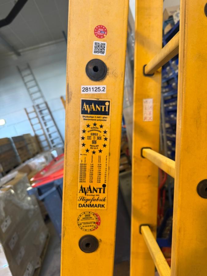 Avanti 2-delt skyvestige i glassfiber