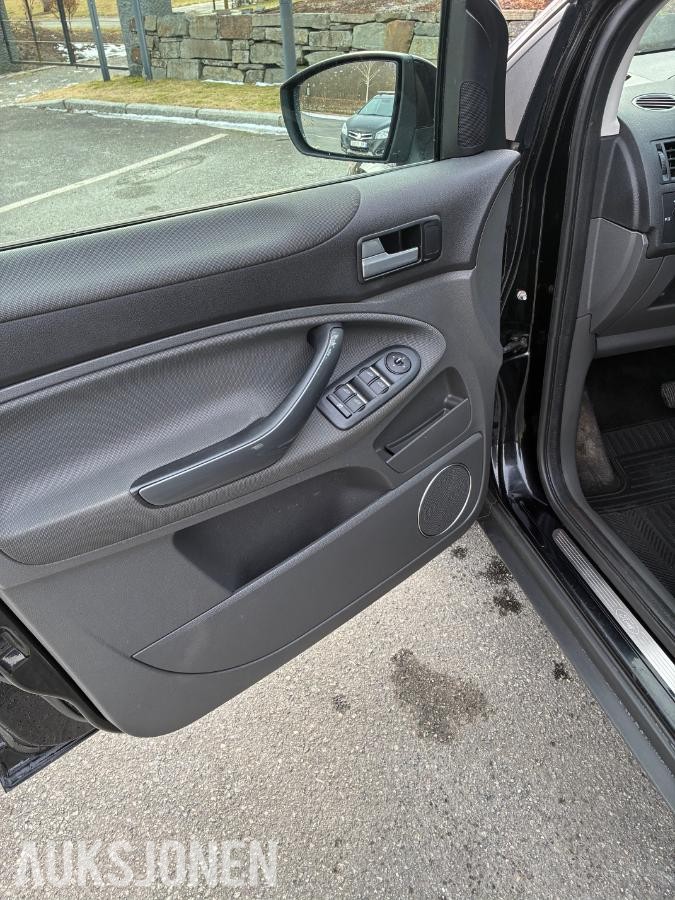2010 Ford Kuga 2.0 Diesel 140hk AWD Automat, Cruisekontroll, Hengerfeste