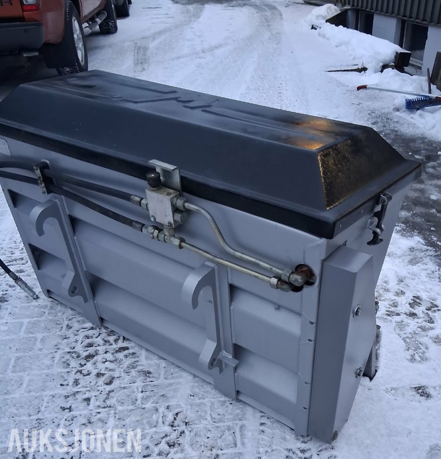 2004 Wille 370 Strøkasse