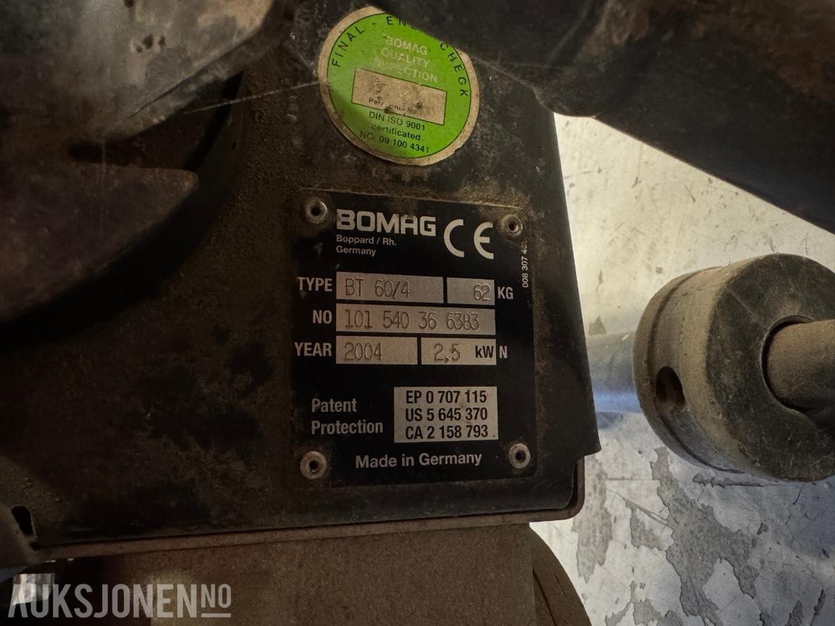 2004 Bomag BT 60/4 stamper