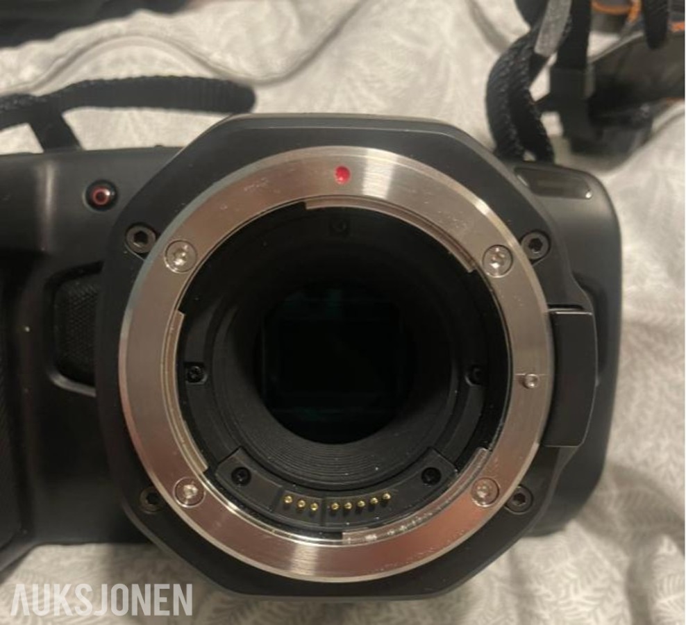 2021 Kamera - Blackmagic Design Cinema Camera 6K Pocket Pro