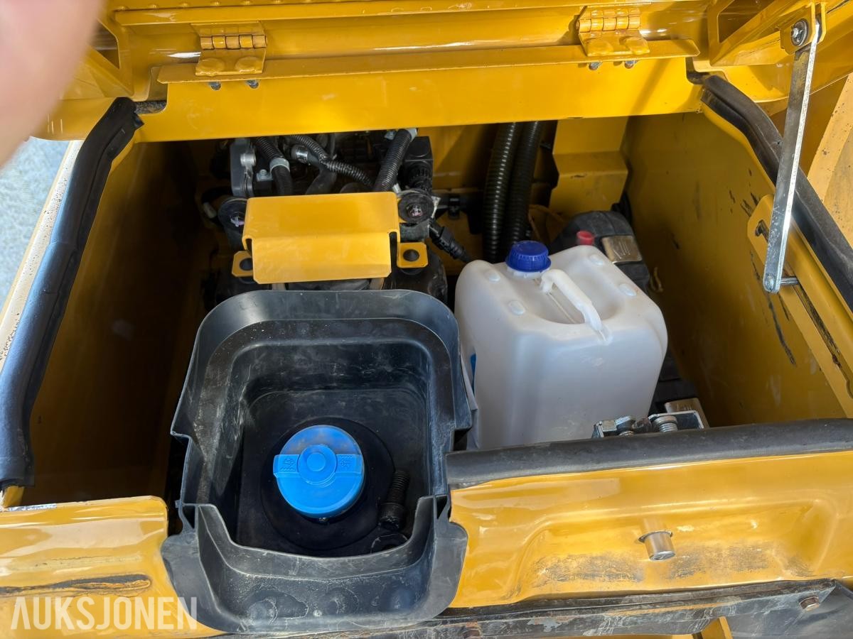 2018 Cat 352FL gravemaskin