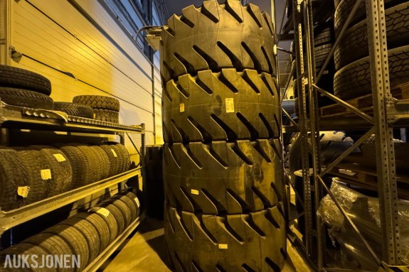 Michelin X-Mine D2 Extra load L-5, 35/65R33 dekk hjullaster CAT 988, 4stk, ubrukt