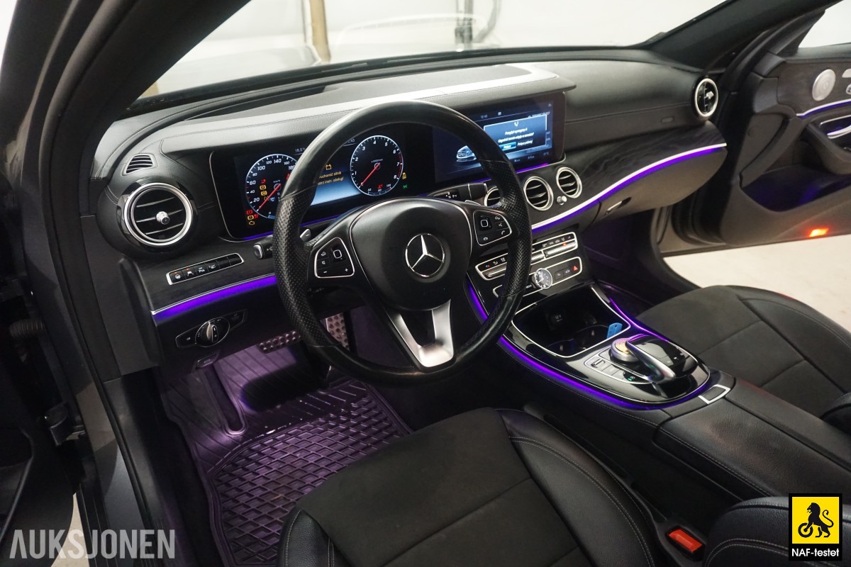 2017 Mercedes-Benz E200 AMG 184HK AUTOMAT HENGERFESTE BURMESTER 360-KAMERA PANORAMA HEAD-UP