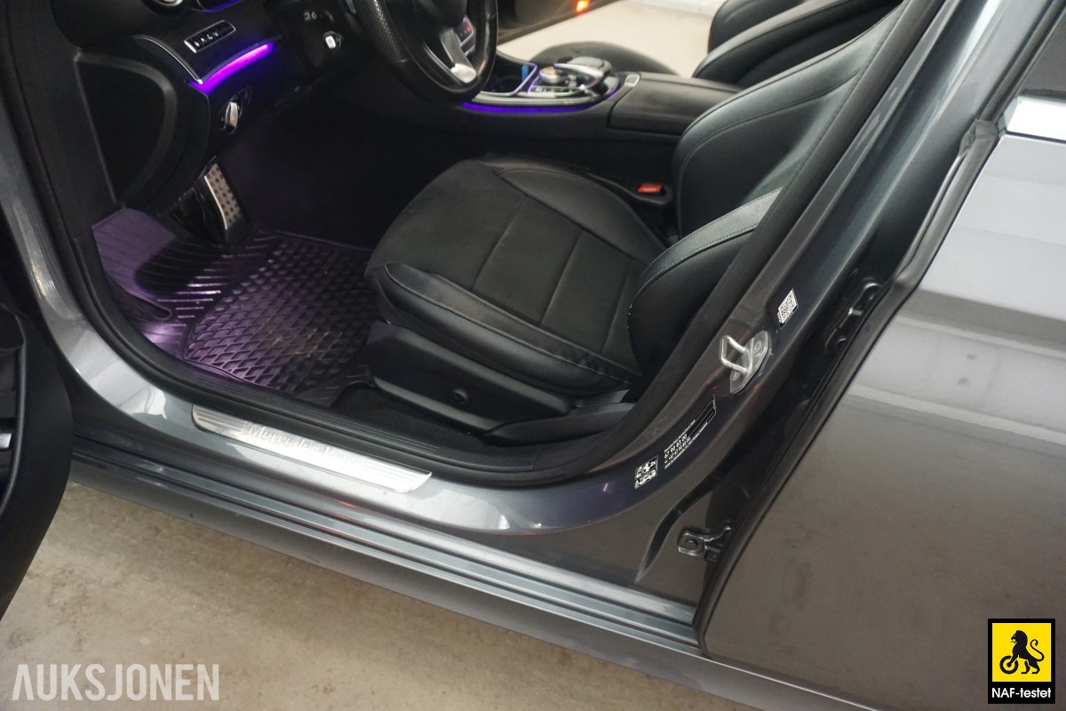 2017 Mercedes-Benz E200 AMG 184HK AUTOMAT HENGERFESTE BURMESTER 360-KAMERA PANORAMA HEAD-UP