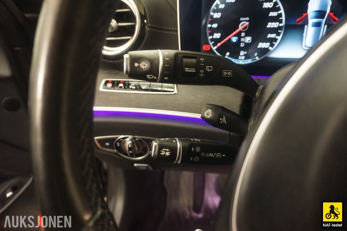 2017 Mercedes-Benz E200 AMG 184HK AUTOMAT HENGERFESTE BURMESTER 360-KAMERA PANORAMA HEAD-UP