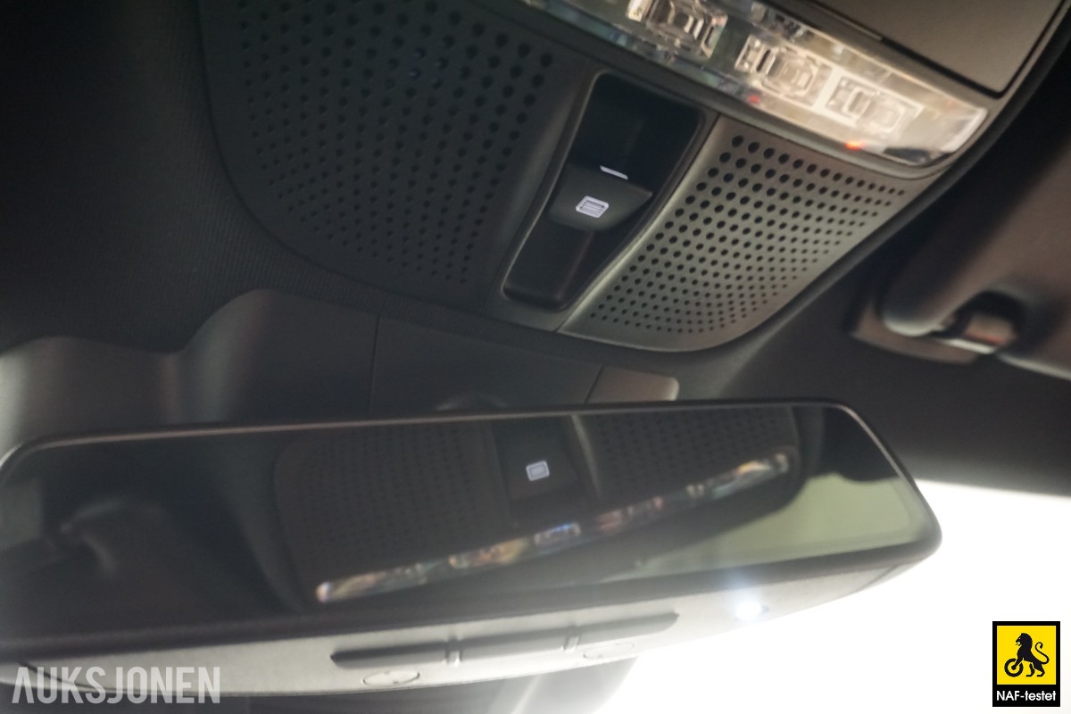 2017 Mercedes-Benz E200 AMG 184HK AUTOMAT HENGERFESTE BURMESTER 360-KAMERA PANORAMA HEAD-UP