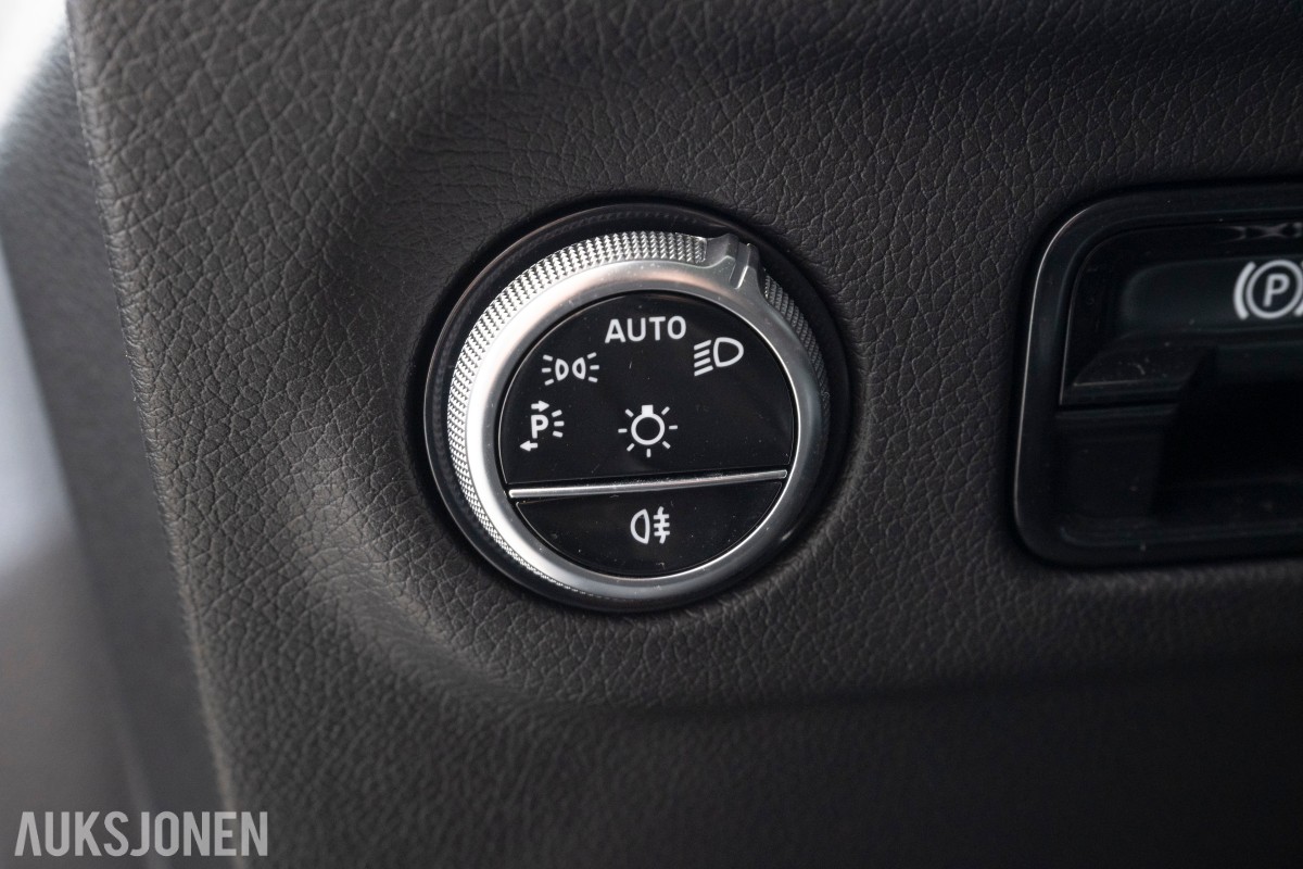 2023 Mercedes-Benz EQE 350 4MATIC PANORAMA NAVI KAMERA SKINN LED