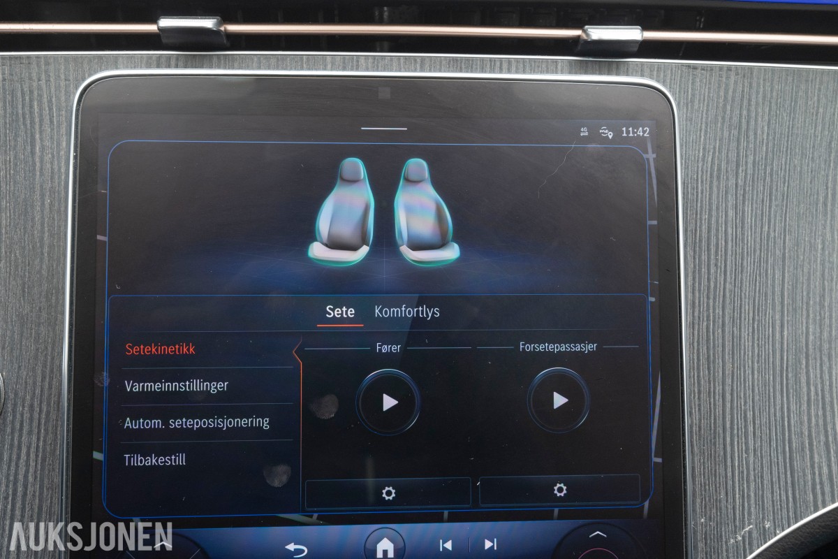 2023 Mercedes-Benz EQE 350 4MATIC PANORAMA NAVI KAMERA SKINN LED